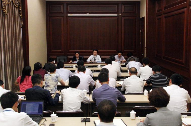 2013年5月22日集團(tuán)召開(kāi)廠長(zhǎng)、總經(jīng)理會(huì)